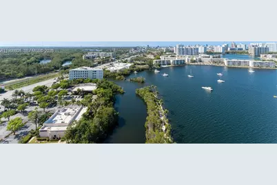 17301 Biscayne Blvd #2110, North Miami Beach, FL 33160 - Photo 34