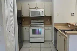 7220 NW 114th Ave, Doral, FL 33178 - Photo 6