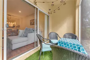 8844 S Isles Cir, Tamarac, FL 33321 - Photo 30