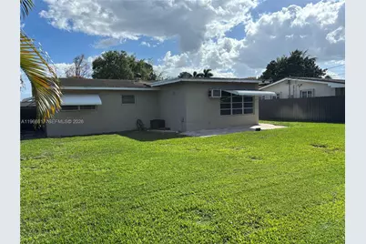 8371 NW 15th Ct, Pembroke Pines, FL 33024 - Photo 28