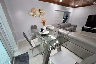 19261 SW 118th Ct, Miami, FL 33177 - Photo 16