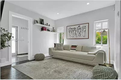 1050 Jefferson St, Hollywood, FL 33019 - Photo 34