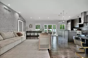 1050 Jefferson St, Hollywood, FL 33019 - Photo 12