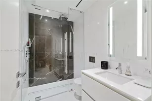 300 Biscayne Blvd Way, Miami, FL 33131 - Photo 30