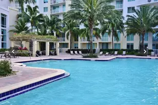 1755 E Hallandale Beach Blvd, Hallandale Beach, FL 33009 - Photo 14