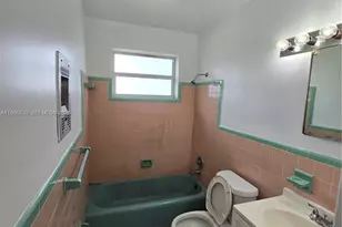 2040 Pierce St, Hollywood, FL 33020 - Photo 8