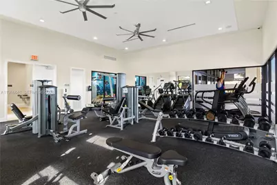 3226 W 108th St, Hialeah, FL 33018 - Photo 52