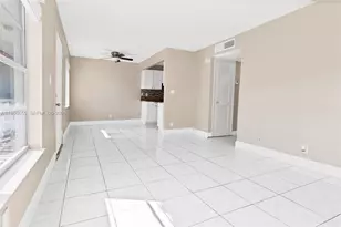 1333 S Dixie Hwy, Deerfield Beach, FL 33441 - Photo 2