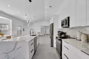 4962 SW 32nd Way, Hollywood, FL 33312 - Photo 6