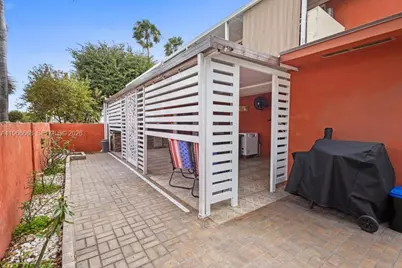 10951 W Okeechobee Rd #101, Hialeah Gardens, FL 33018 - Photo 38