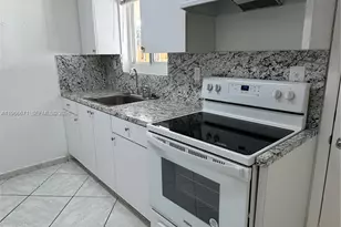 1481 NE 150th St, Miami, FL 33161 - Photo 8