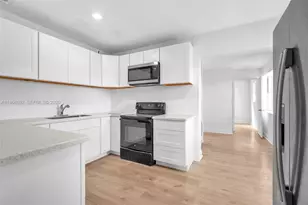 841 NW 15th Terrace, Fort Lauderdale, FL 33311 - Photo 4