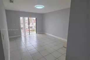 8425 NW 8th St, Miami, FL 33126 - Photo 20