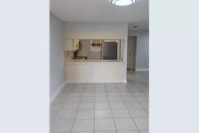 8425 NW 8th St #304, Miami, FL 33126 - Photo 16