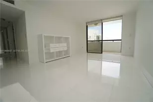 1775 Washington Ave, Miami Beach, FL 33139 - Photo 8