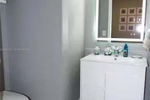 21470 SW 85th Path, Cutler Bay, FL 33189 - Photo 18