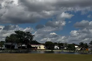 9905 NW 66th St, Tamarac, FL 33321 - Photo 18