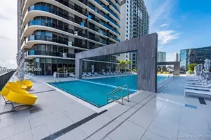 55 SW 9th St, Miami, FL 33130 - Photo 28