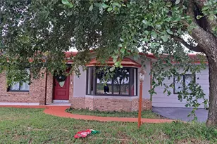 23700 SW 207th Ave, Homestead, FL 33031 - Photo 2