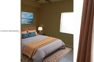 18330 NW 68th Ave, Hialeah, FL 33015 - Photo 10