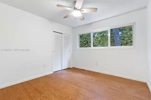 8260 SW 133 St, Pinecrest, FL 33156 - Photo 16