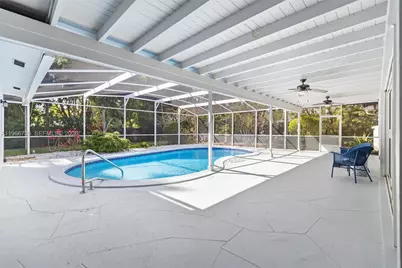 8260 SW 133 St, Pinecrest, FL 33156 - Photo 20