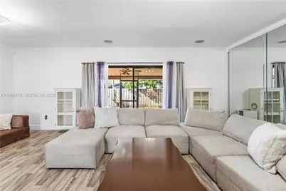 11753 SW 197th St, Miami, FL 33177 - Photo 14