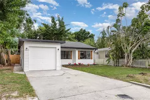 2916 Hawthorne St, Sarasota, FL 34239 - Photo 4