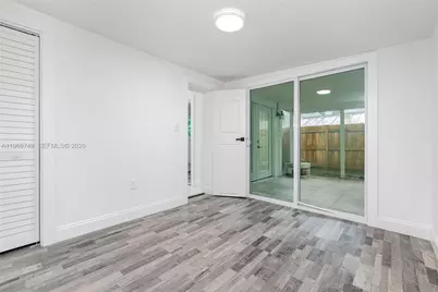 2916 Hawthorne St, Sarasota, FL 34239 - Photo 24