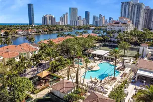 20165 NE 39th Pl, Aventura, FL 33180 - Photo 32