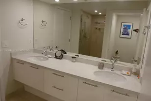 400 Alton Rd, Miami Beach, FL 33139 - Photo 16