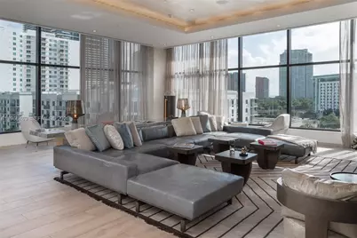 221 SW 12th St #203, Miami, FL 33130 - Photo 8