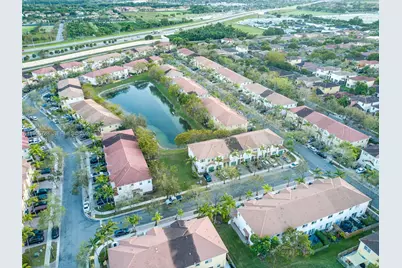 2128 NE 6th St, Homestead, FL 33033 - Photo 34