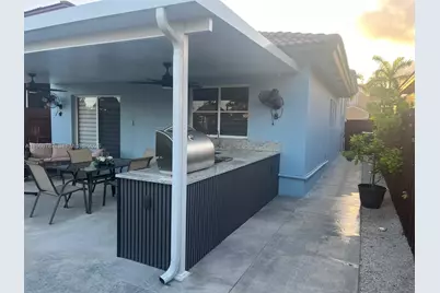 2510 NE 41st Ave, Homestead, FL 33033 - Photo 12