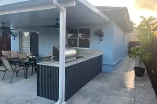 2510 NE 41st Ave, Homestead, FL 33033 - Photo 12