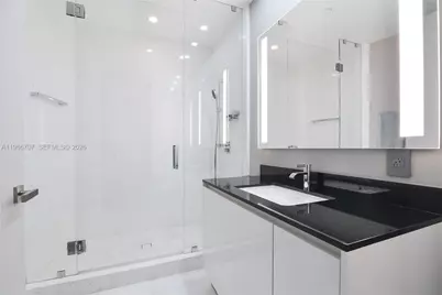 18555 Collins Ave #1605, Sunny Isles Beach, FL 33160 - Photo 26