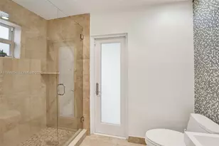 1201 Washington St, Hollywood, FL 33019 - Photo 22