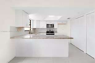 13844 SW 15th St, Miami, FL 33184 - Photo 22