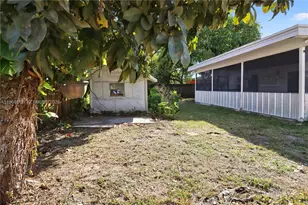15264 SW 102nd Ct, Miami, FL 33157 - Photo 32