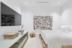 102 24th St, Miami Beach, FL 33139 - Photo 30