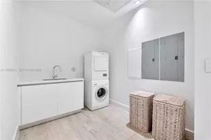 102 24th St, Miami Beach, FL 33139 - Photo 42