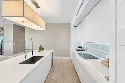 102 24th St #PH-1612, Miami Beach, FL 33139 - Photo 28