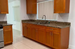 9501 SW 62nd St, Miami, FL 33173 - Photo 10