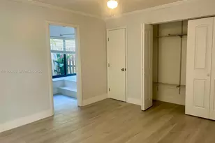 645 Executive Center Dr, West Palm Beach, FL 33401 - Photo 12