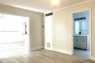 645 Executive Center Dr, West Palm Beach, FL 33401 - Photo 14