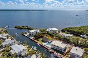 17 Poisonwood Rd, Key Largo, FL 33037 - Photo 1