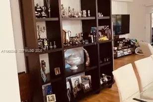 950 SW 138th Ave, Pembroke Pines, FL 33027 - Photo 12