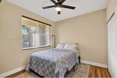 9041 Silver Glen Way, Lake Worth, FL 33467 - Photo 22