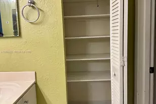 7205 W 3rd Ave, Hialeah, FL 33014 - Photo 18