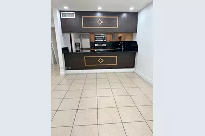 7205 W 3rd Ave, Hialeah, FL 33014 - Photo 4